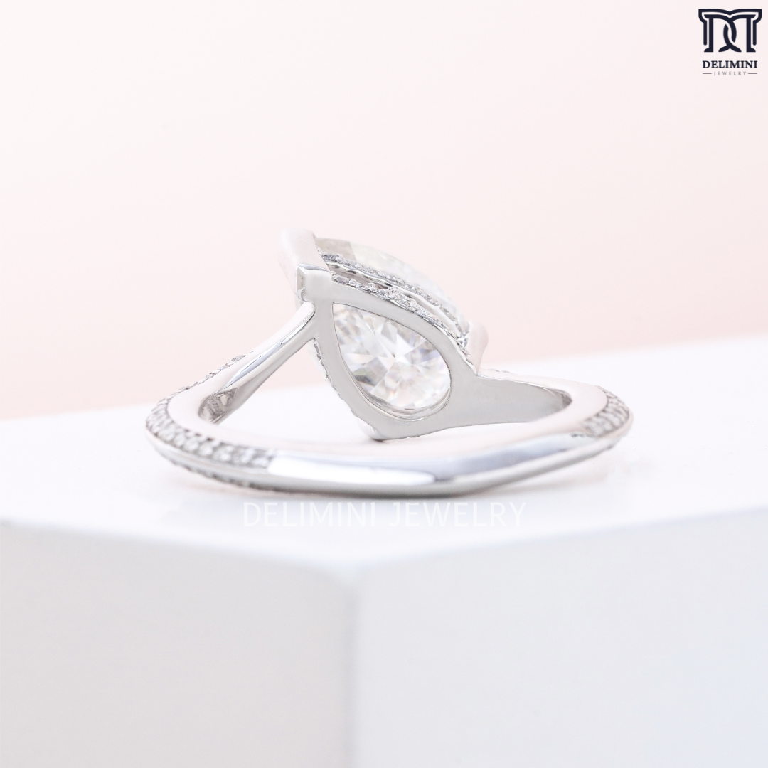 Two Pear Cut Separated Band Toi Et Moi Diamond Ring