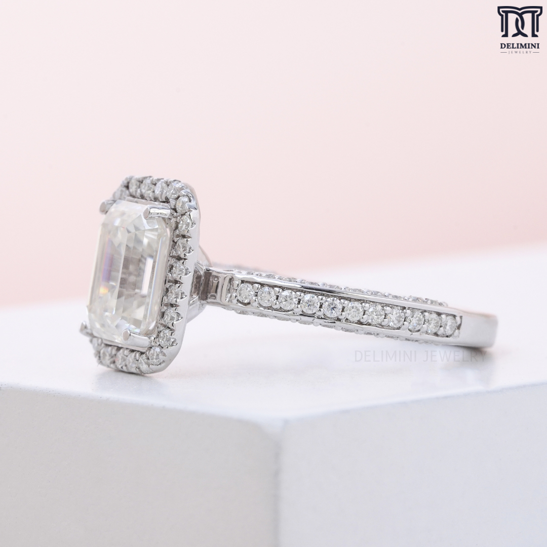 Elegant Emerald Cut Diamond Engagement Ring