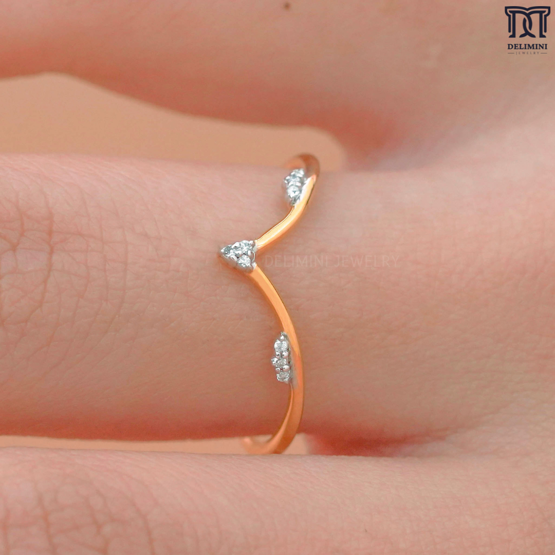 V Shaped Diamond Stacking Ring