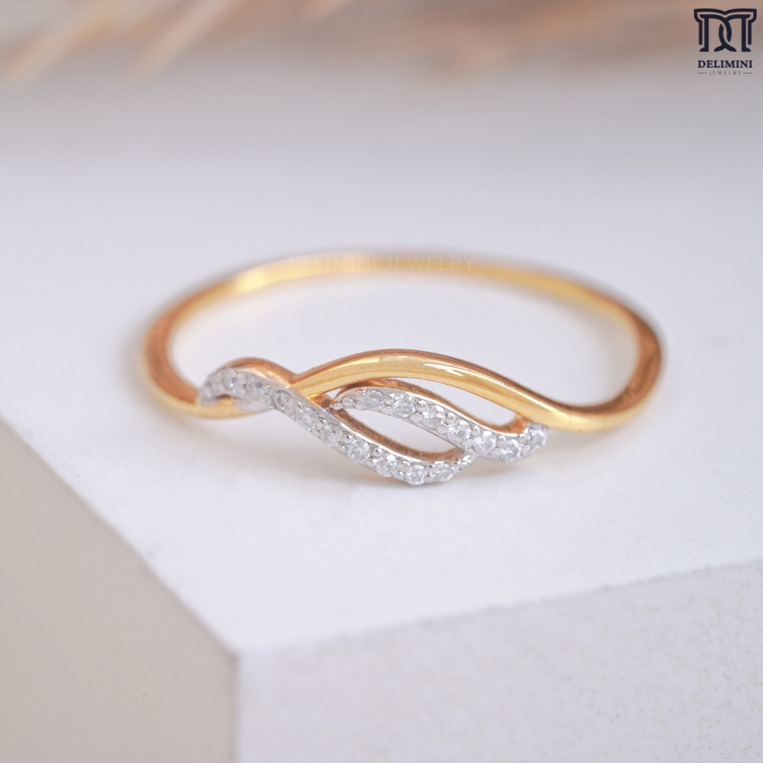 Unique Interlocking Wrap Diamond Ring