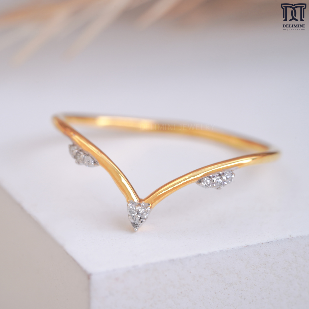 V Shaped Diamond Stacking Ring