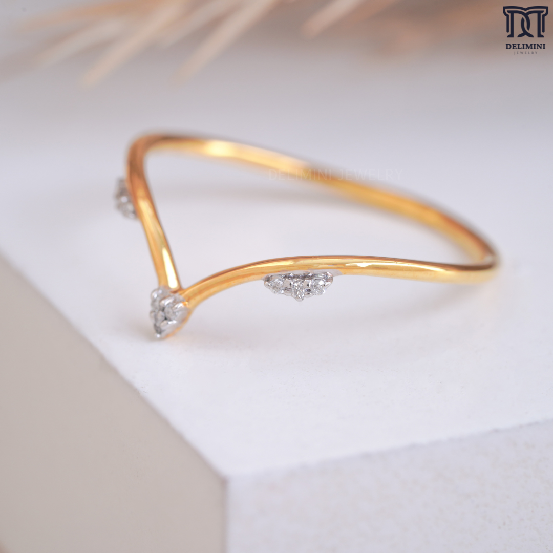 V Shaped Diamond Stacking Ring