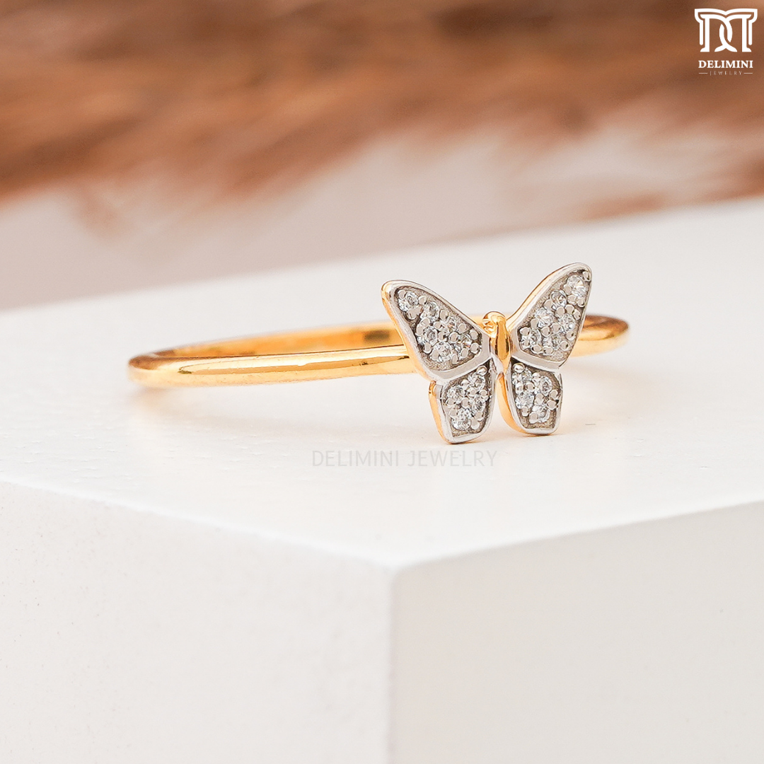 Beautiful Butterfly Shape Round Cut Diamond Ring