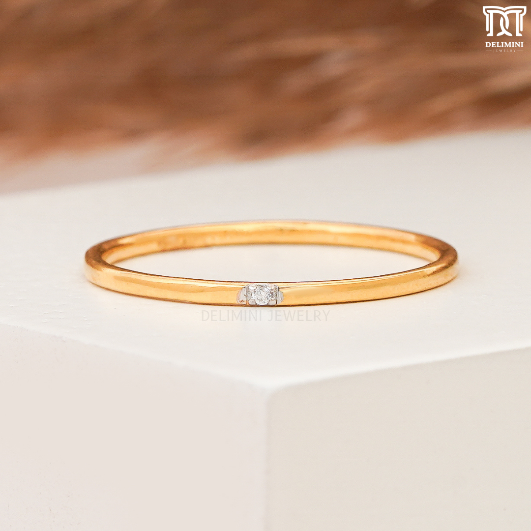 Single Round Diamond Ring Thin Minimalist Diamond Ring Daily Wear Ring