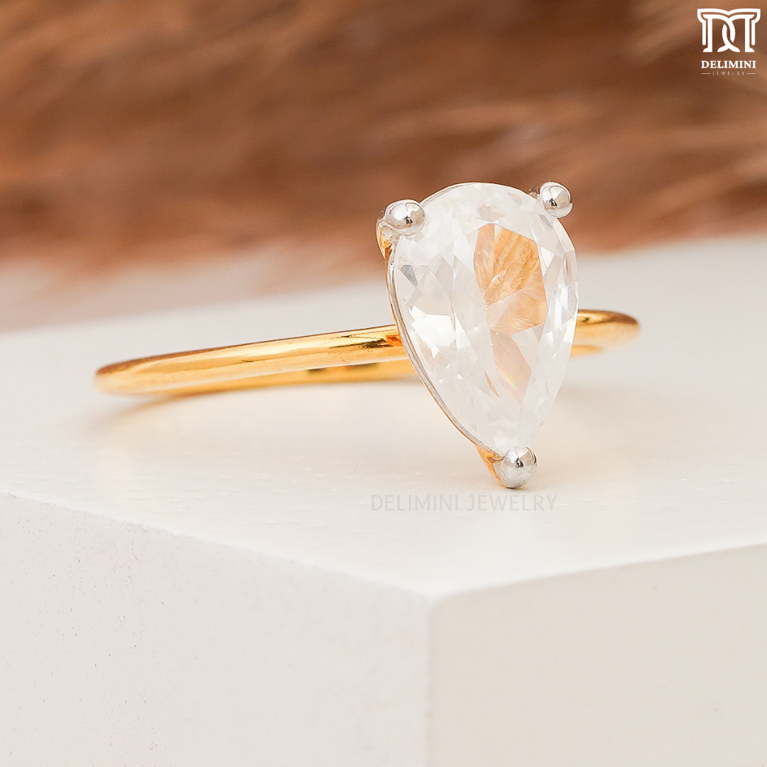 Genuine Pear Cut Diamond Ring